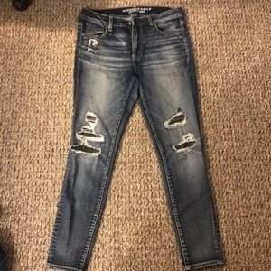American Eagle Ripped Jegging